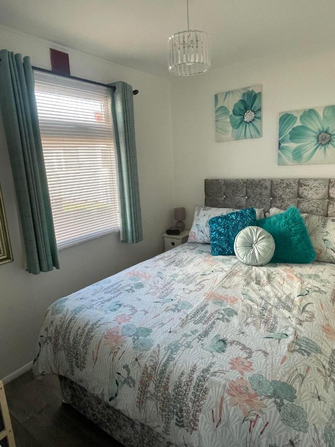 Chalet 81 South Shore Bridlington 2X Bedroom Detached Chalet Sleeps 4 Bessingby Dış mekan fotoğraf
